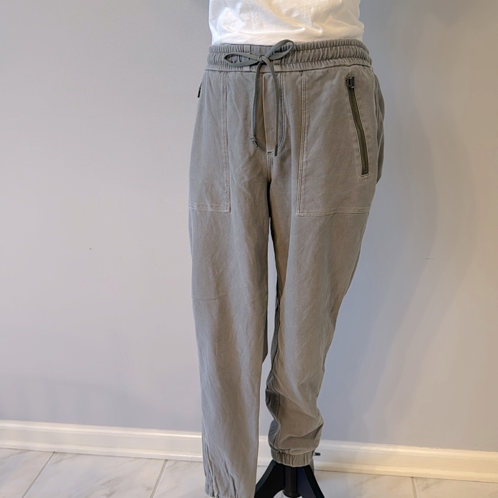 Athleta Jogger - possibly Hilltop